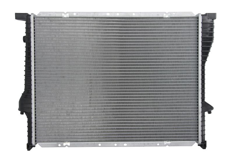 Chłodnica, układ chłodzenia silnika do BMW, 60638, NISSENS w ofercie sklepu e-autoparts.pl 
