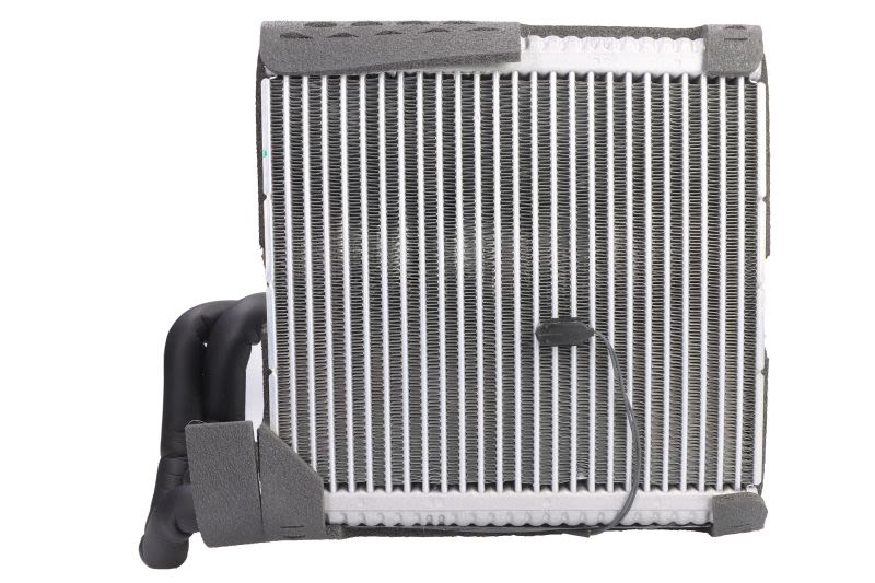 Parownik klimatyzacji do Forda, AE 231 000P, MAHLE w ofercie sklepu e-autoparts.pl 