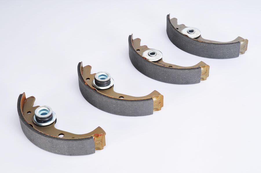 Zestaw szczęk hamulcowych do Fiata, 0 986 487 030, BOSCH w ofercie sklepu e-autoparts.pl 