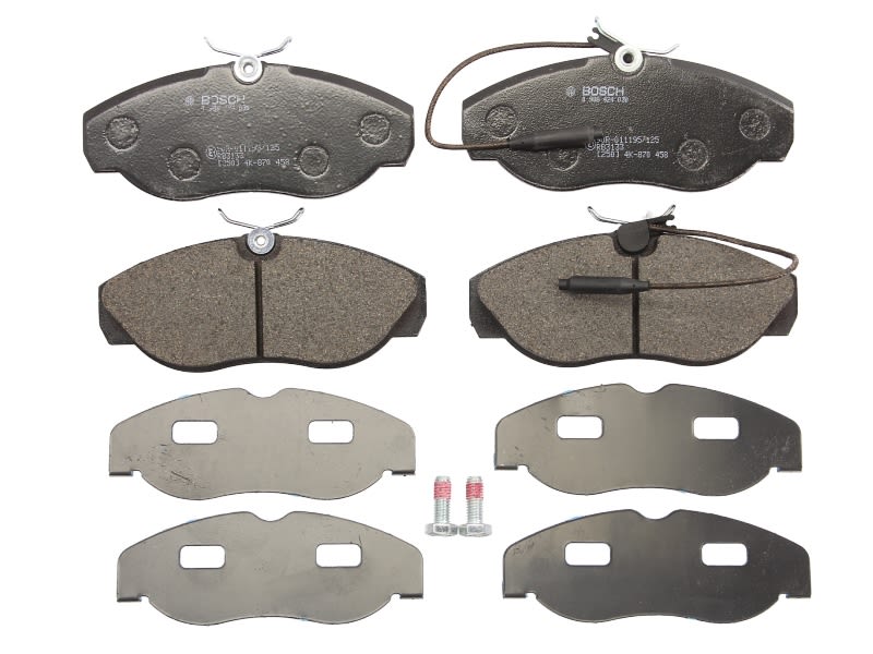 Klocki hamulcowe - komplet do Peugeota, 0 986 424 030, BOSCH w ofercie sklepu e-autoparts.pl 