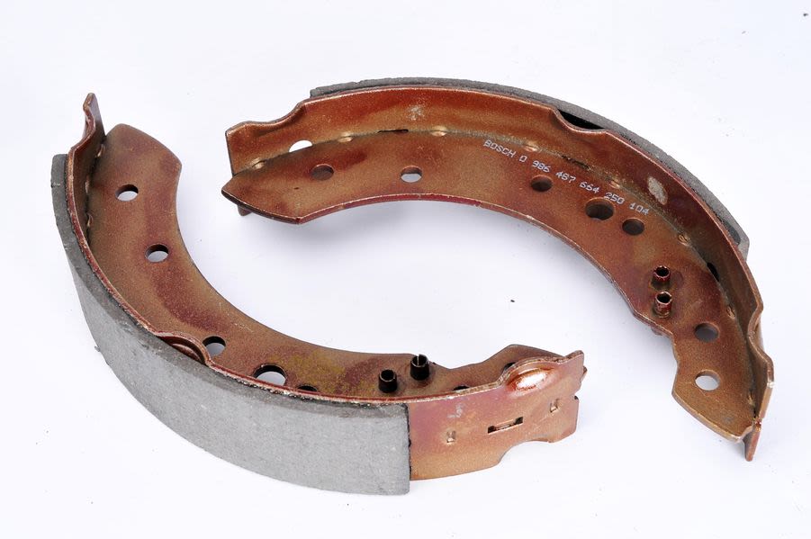 Zestaw szczęk hamulcowych do Citroena, 0 986 487 664, BOSCH w ofercie sklepu e-autoparts.pl 