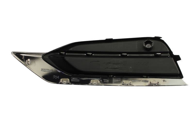 Atrapa zderzaka przód P (z otworami na parkomat, plastik, chromowany/czarny)  do Volvo, 6502-07-9041912P, BLIC w ofercie sklepu e-autoparts.pl 