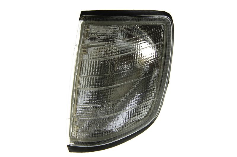 Lampa kierunkowskazu do Mercedesa, 18-3290-91-2, TYC EUROPE B.V. w ofercie sklepu e-autoparts.pl 