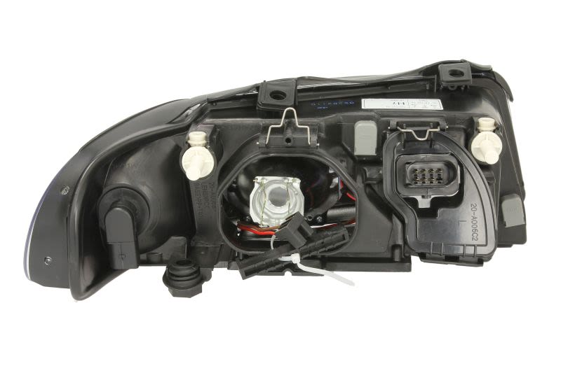 Reflektor do Audi, 20-0006-15-2, TYC EUROPE B.V. w ofercie sklepu e-autoparts.pl 