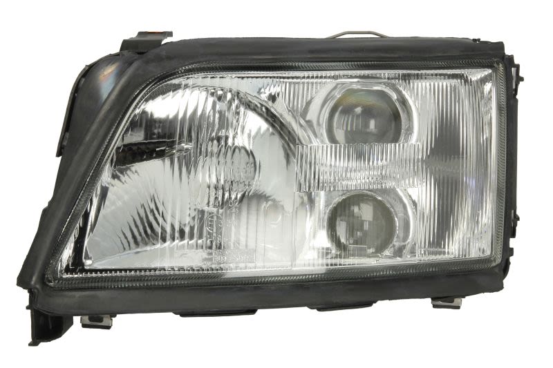 Reflektor do Audi, 20-5004-08-2, TYC EUROPE B.V. w ofercie sklepu e-autoparts.pl 