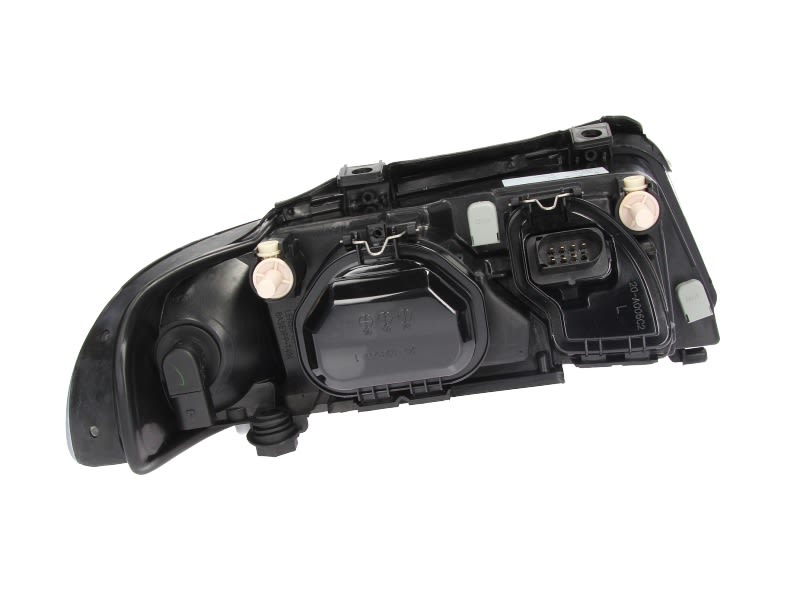 Reflektor do Audi, 20-0006-05-2, TYC EUROPE B.V. w ofercie sklepu e-autoparts.pl 