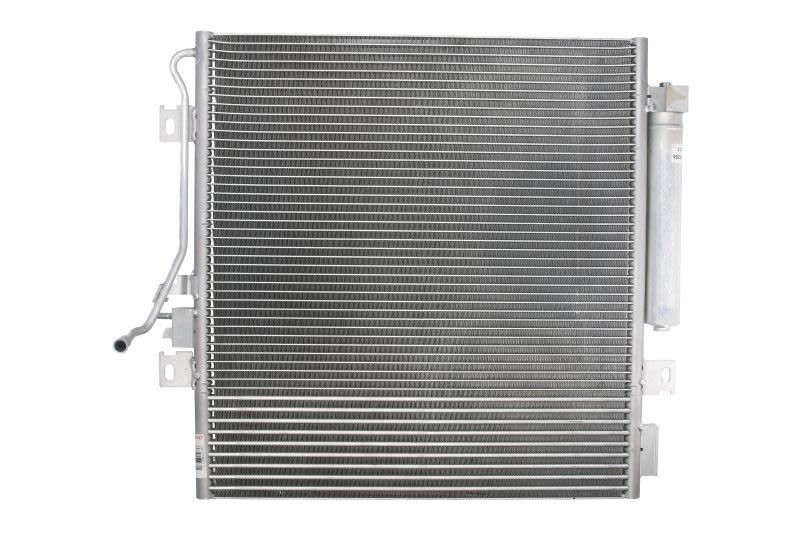 Chłodnica klimatyzacji - skraplacz do Jeepa, DCN06011, DENSO w ofercie sklepu e-autoparts.pl 