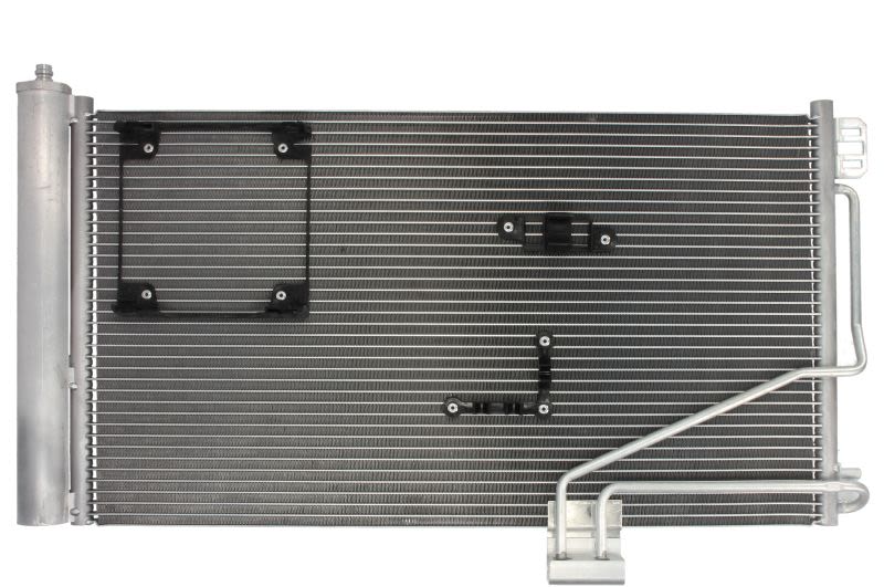 Chłodnica klimatyzacji - skraplacz do Mercedesa, TSP0225610, DELPHI w ofercie sklepu e-autoparts.pl 