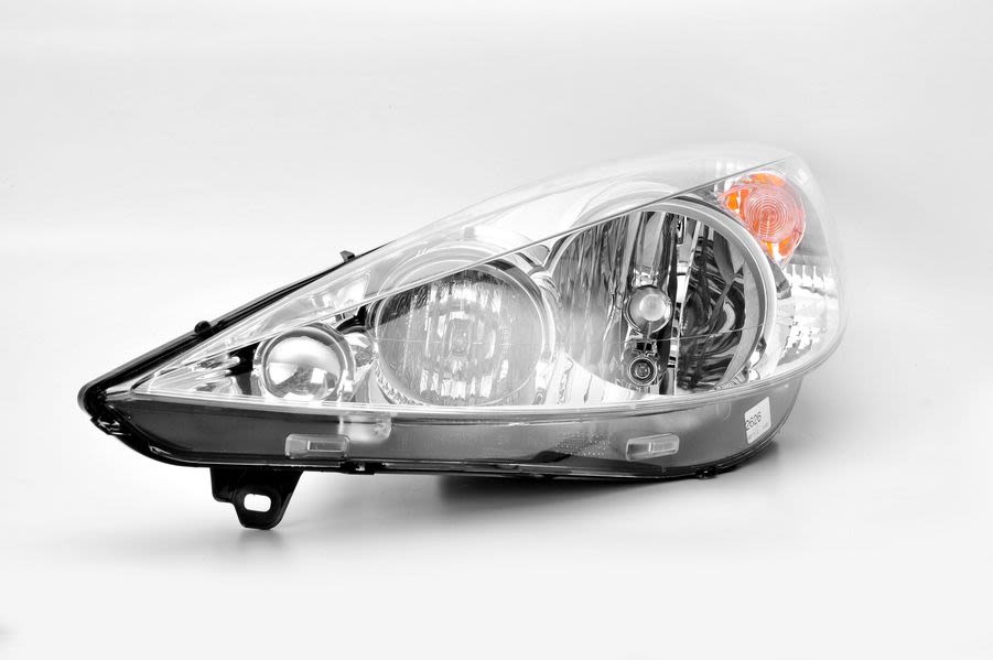 Reflektor do Peugeota, 712463701129, MAGNETI MARELLI w ofercie sklepu e-autoparts.pl 
